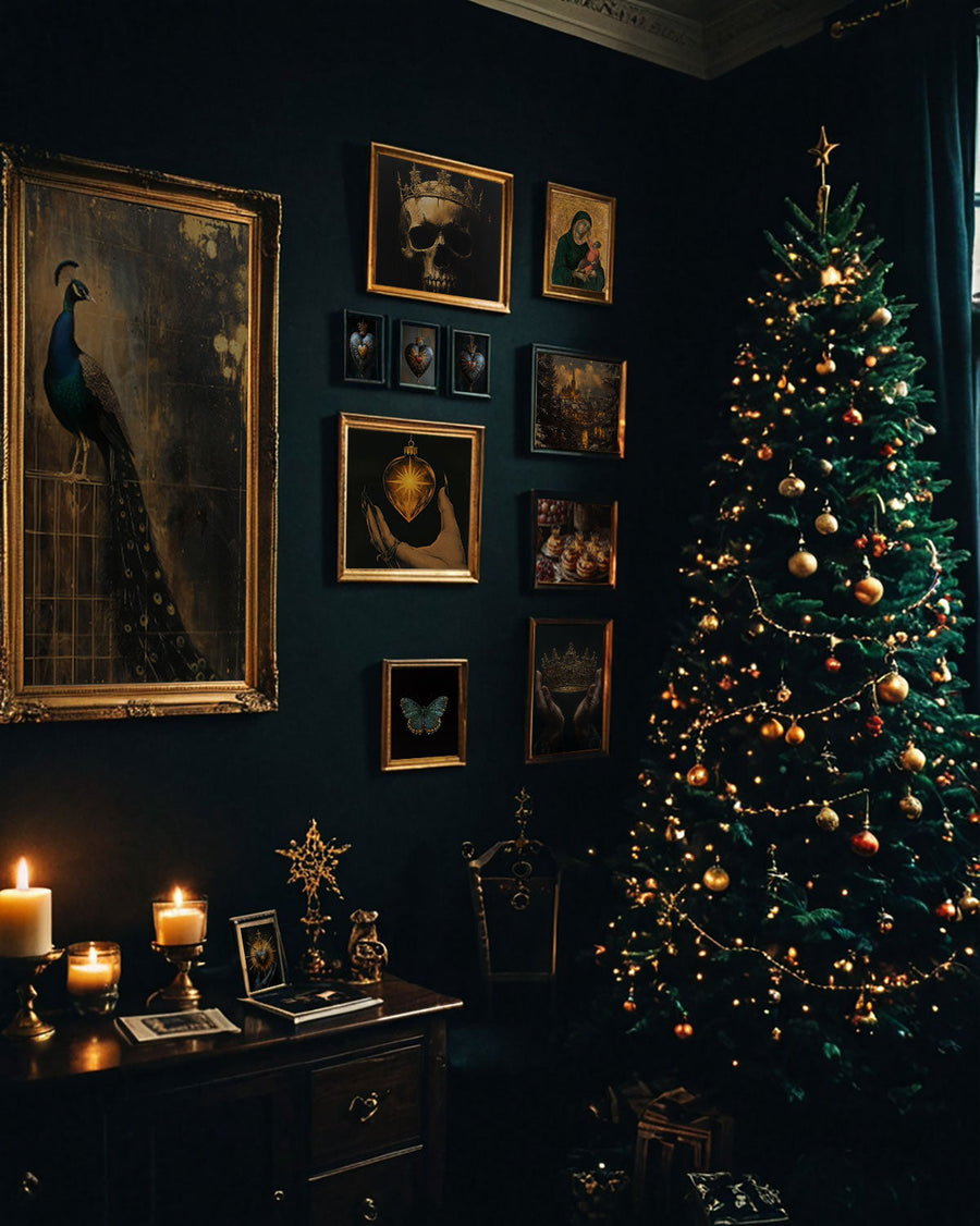 Dark Christmas Decor: Gothic Winter Styling for an Atmospheric Home