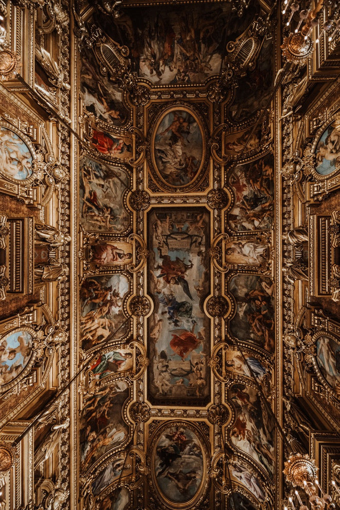 Baroque Antiques & Decorative Objects