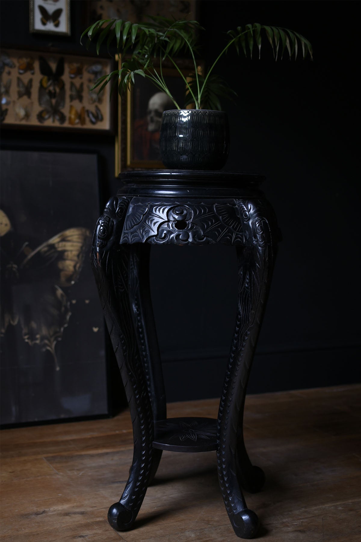 Early 20th Century Chinese Lacquered Jardinière Stand - Old Town Magick